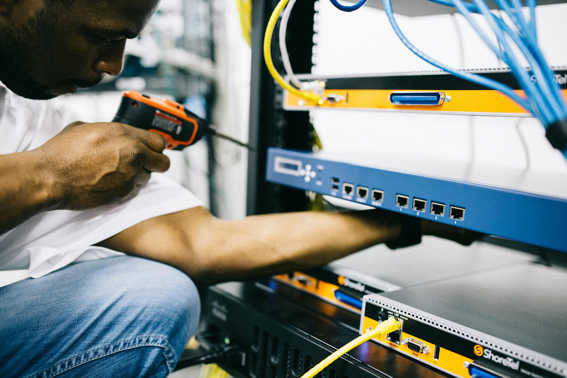 Internet Service Providers (ISP) Vs Fibre Network Operation (FNO)